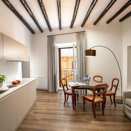 Boutique Hotel Campo De' Fiori Rome Exterior photo