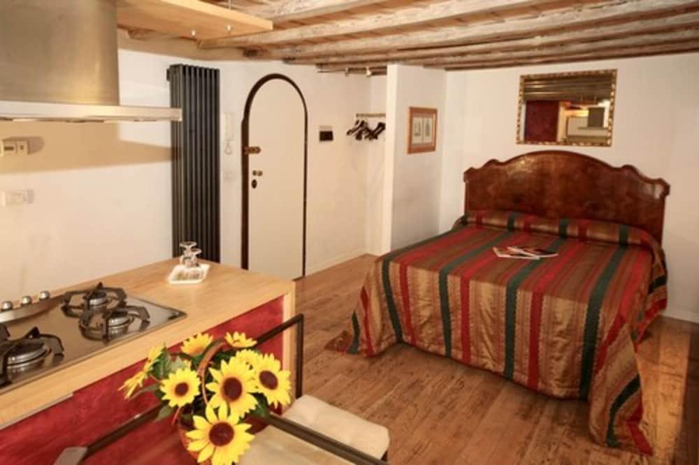 Boutique Hotel Campo De' Fiori Rome Exterior photo