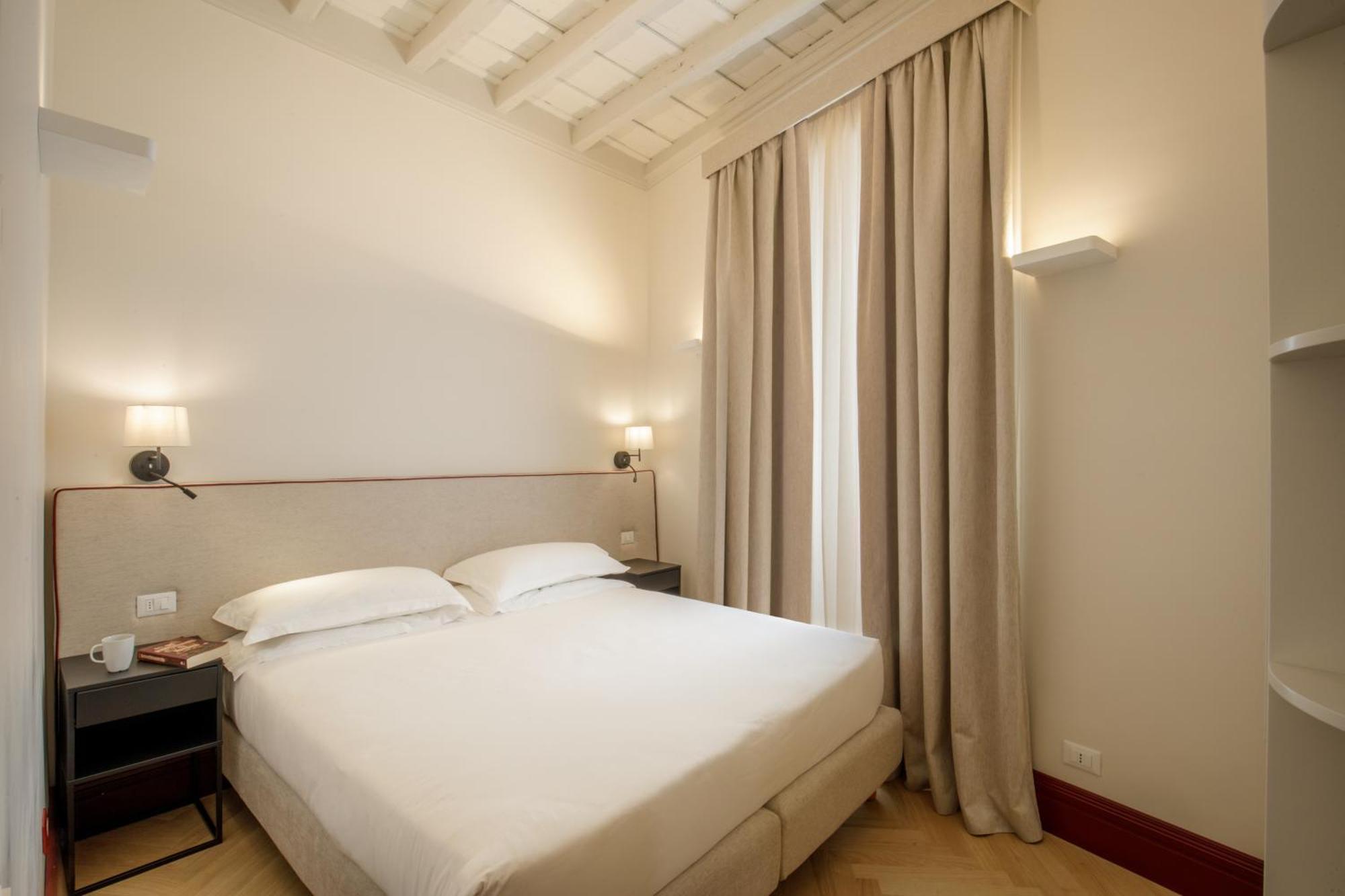 Boutique Hotel Campo De' Fiori Rome Exterior photo