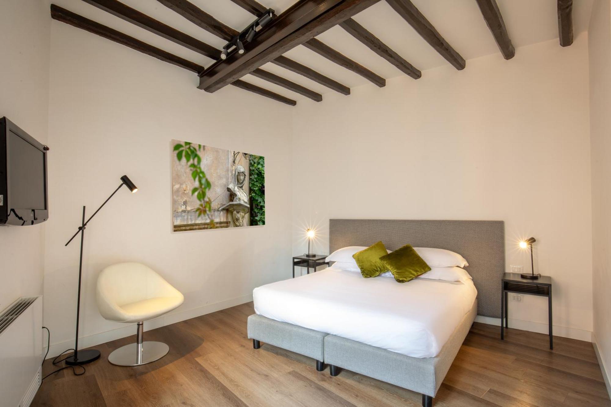 Boutique Hotel Campo De' Fiori Rome Exterior photo