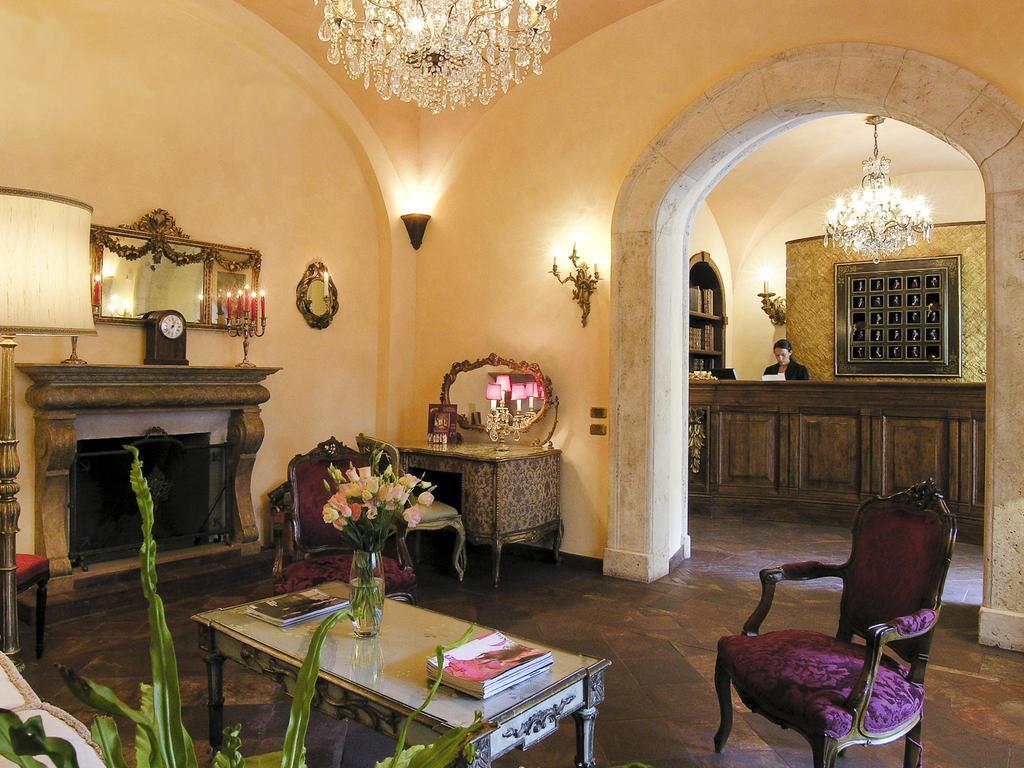 Boutique Hotel Campo De' Fiori Rome Exterior photo