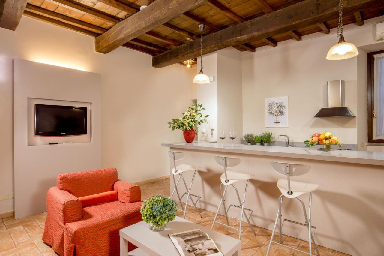 Boutique Hotel Campo De' Fiori Rome Exterior photo