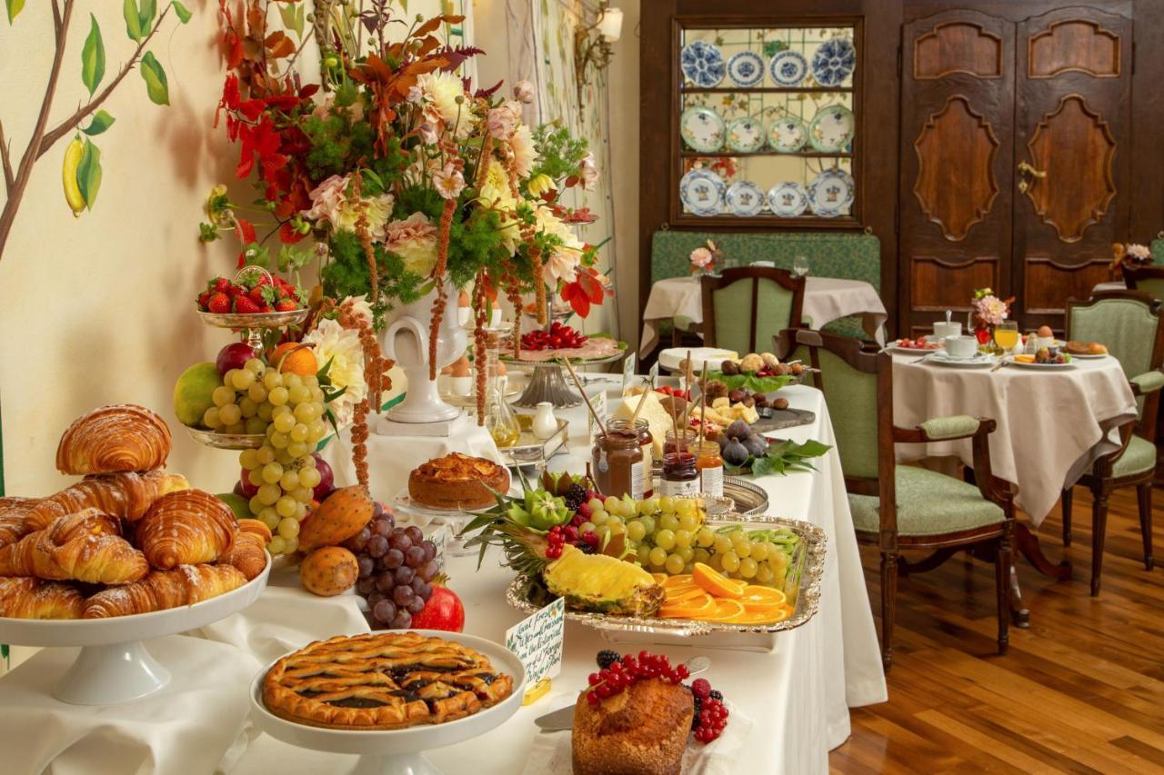 Boutique Hotel Campo De' Fiori Rome Exterior photo